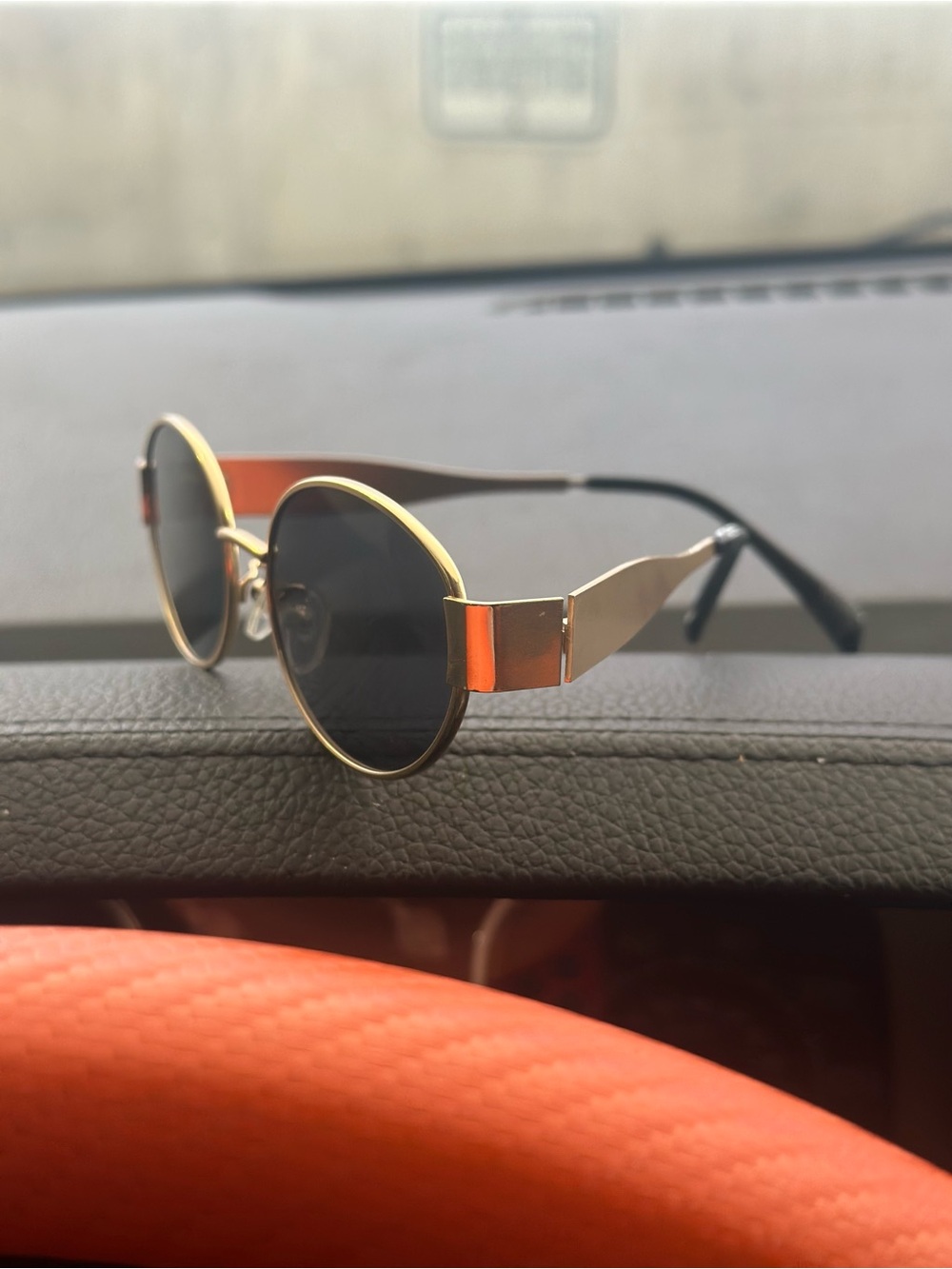 Retro Oval Sunglasses Gold & Black UV400 Protection